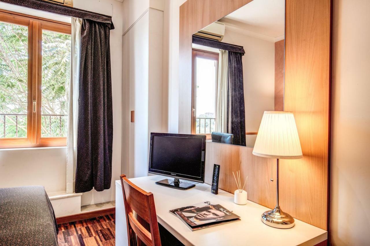 Hotel Roma Tiburtina Metro Eksteriør bilde